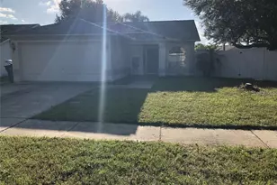 1454 Mohrlake Dr, Brandon, FL 33511 - Photo 1