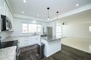 3312 Nakora Dr, Tampa, FL 33618 - Photo 16