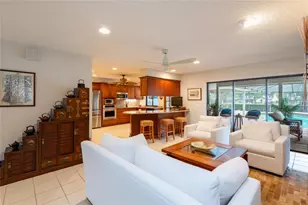 16509 E Course Dr, Tampa, FL 33624 - Photo 8