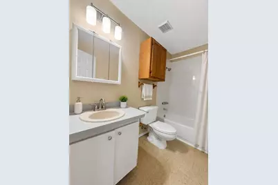 5222 Bogdonoff Drive, Seffner, FL 33584 - Photo 8
