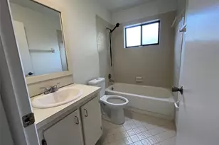3300 Fox Chase Circle N, Palm Harbor, FL 34683 - Photo 8
