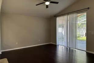18912 Wood Sage Dr, Tampa, FL 33647 - Photo 6