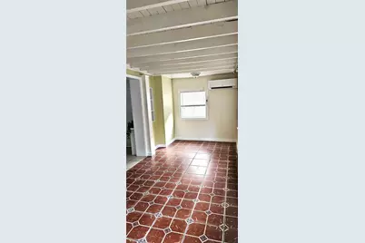 2417 3rd Avenue N #2, Saint Petersburg, FL 33713 - Photo 4