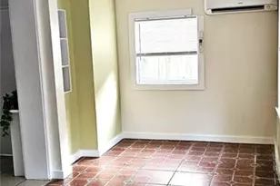 2417 3rd Ave N, Saint Petersburg, FL 33713 - Photo 4