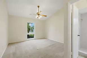 12151 76th St, Largo, FL 33773 - Photo 16