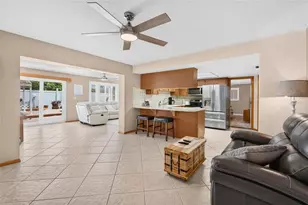 6225 43rd Ave N, Kenneth City, FL 33709 - Photo 14
