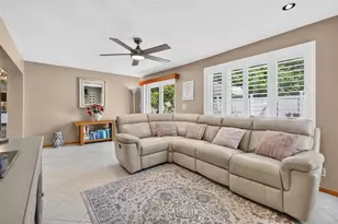 6225 43rd Ave N, Kenneth City, FL 33709 - Photo 12