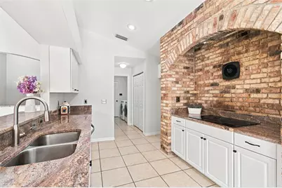 6637 Thackston Drive, Riverview, FL 33578 - Photo 10
