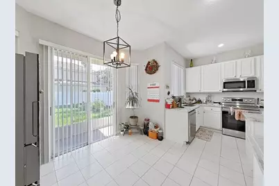 10212 Garden Alcove Drive, Tampa, FL 33647 - Photo 26