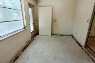 450 32nd Ave N, Saint Petersburg, FL 33704 - Photo 16