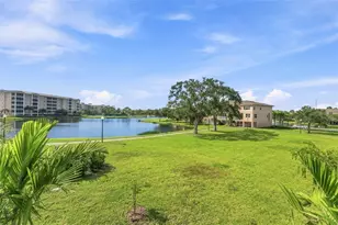 9939 Key Haven Rd, Seminole, FL 33777 - Photo 10