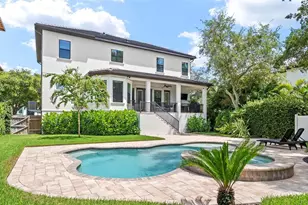 213 S Occident St, Tampa, FL 33609 - Photo 60