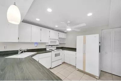 1655 S Highland Avenue #J194, Clearwater, FL 33756 - Photo 10