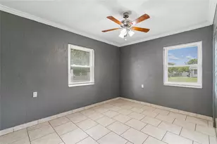 37913 Wicklow Ave, Zephyrhills, FL 33541 - Photo 38