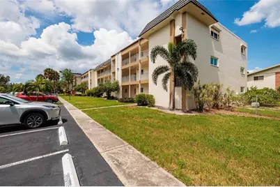 4595 Chancellor Street NE #114, Saint Petersburg, FL 33703 - Photo 30