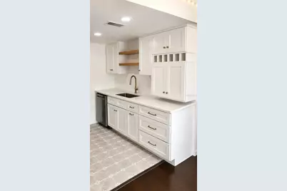 4611 W North B Street #232, Tampa, FL 33609 - Photo 6