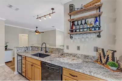 5000 Culbreath Key Way #1-204, Tampa, FL 33611 - Photo 6