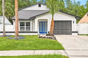 15924 Winding Dr, Tampa, FL 33624 - Photo 2