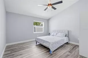 1811 49th Street N, Saint Petersburg, FL 33710 - Photo 26