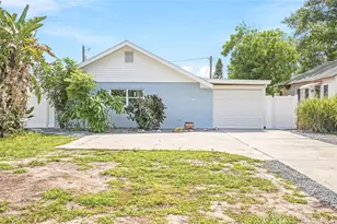 1811 49th Street N, Saint Petersburg, FL 33710 - Photo 1