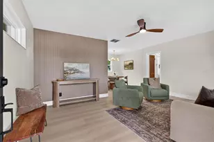 5305 E 98th Ave, Temple Terrace, FL 33617 - Photo 8