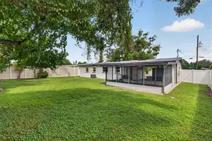 5305 E 98th Ave, Temple Terrace, FL 33617 - Photo 38