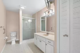 1001 Ardmore Way, Sun City Center, FL 33573 - Photo 28