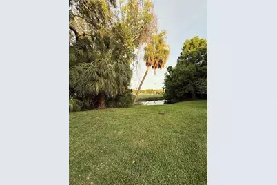 445 Bayou Village Drive, Tarpon Springs, FL 34689 - Photo 6