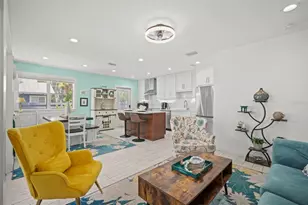 1841 Laurel St, Sarasota, FL 34236 - Photo 4
