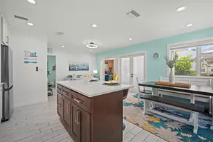 1841 Laurel St, Sarasota, FL 34236 - Photo 8