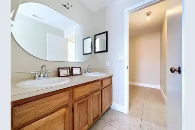743 Stillview Circle, Brandon, FL 33510 - Photo 18