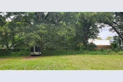 206 E Pine Avenue, Mount Dora, FL 32757 - Photo 2