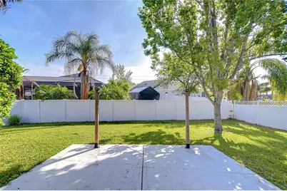 6716 Bluff Meadow Court, Wesley Chapel, FL 33545 - Photo 6