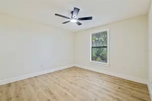 1671 Castlewood Ln, Palm Harbor, FL 34683 - Photo 18