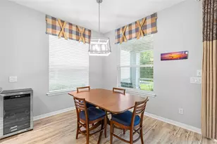 11201 Green Park Cir, Tampa, FL 33626 - Photo 10