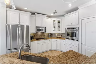 6420 Sunset Bay Circle, Apollo Beach, FL 33572 - Photo 14