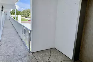 1655 S Highland Ave, Clearwater, FL 33756 - Photo 8