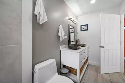 1211 Russell Drive N, Saint Petersburg, FL 33710 - Photo 24