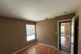 7610 W Powhatan Ave, Tampa, FL 33615 - Photo 8