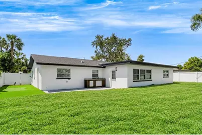1077 40th Avenue NE, Saint Petersburg, FL 33703 - Photo 58
