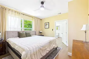 2610 W Cypress St, Tampa, FL 33609 - Photo 8