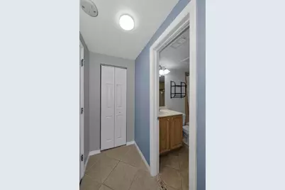 6100 Gulfport Boulevard S #405, Gulfport, FL 33707 - Photo 22