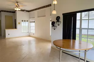 16006 Robey Ct, Tampa, FL 33647 - Photo 6