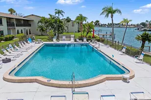 519 Plaza Seville Ct, Treasure Island, FL 33706 - Photo 26