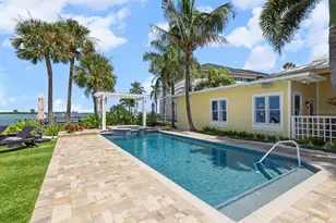 1828 Venetian Point Dr, Clearwater, FL 33755 - Photo 6