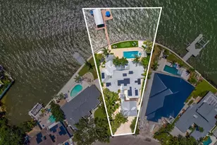 1828 Venetian Point Dr, Clearwater, FL 33755 - Photo 4