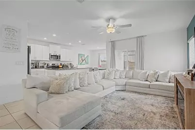 6357 Beverly Hills Drive, Zephyrhills, FL 33541 - Photo 8