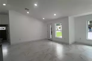 8915 N Willow Ave, Tampa, FL 33604 - Photo 6