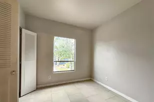 7610 W Powhatan Ave, Tampa, FL 33615 - Photo 16