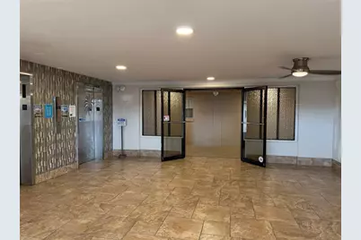 5200 Brittany Drive S #609, Saint Petersburg, FL 33715 - Photo 4